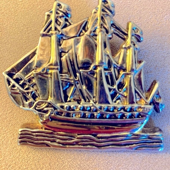 Jewelry - Vintage Pin or Pendant 3 Mast Sailing Ship